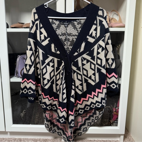 Rhapsody Colorful Blue and Beige Geometric Cardigan Sweater Poncho Size Medium - Picture 6 of 7